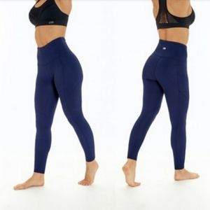 Marika Ankle Leggings in Eclipse L NWT